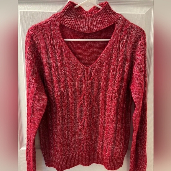 Sweaters - Olivia Sky Cutout Metallic Cable Knit Pullover Sweater Red Women's Sz Large NWT.